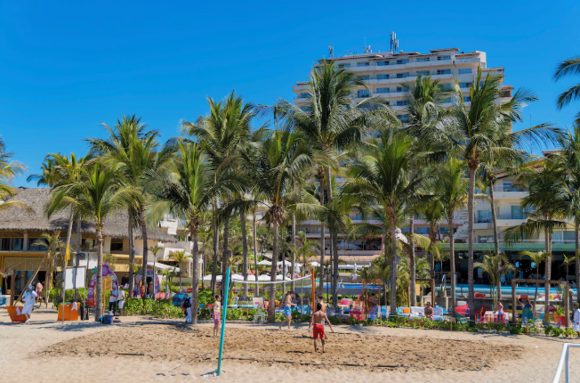 Friendly and Fun Vallarta - Image 13